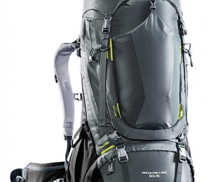 Deuter Aircontact PRO 60+15 Graphite-black