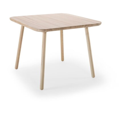 Jedálenský stôl z jaseňového dreva EMKO Naive