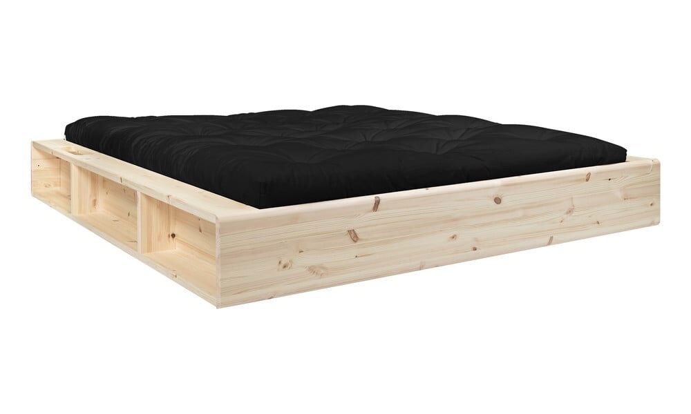 Dvojlôžková posteľ z masívneho dreva s úložným priestorom a čiernym futonom Double Latex Mat Karup Design, 140 x 200 cm