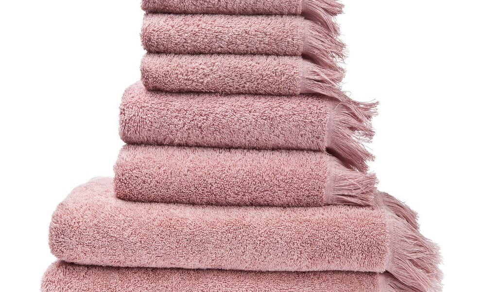 Sada 6 ružových uterákov a 2 osušiek zo 100 % bavlny Bonami