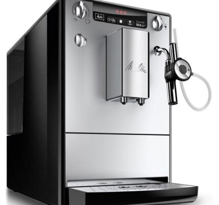Espresso Melitta Solo Perfect Milk Stříbrné strieborn… Malý plně automatický kávovar, pouze 20cm široký, AUTO-CAPPUCCINATORE – vykouzlí lehkou mléčn