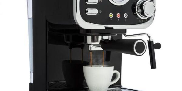 Espresso Klarstein Espressionata Gusto čierne… Tlak 15 barů s automatickým vyrovnáním tlaku, snadná příprava kávy s technologií Easy Brewing Technol