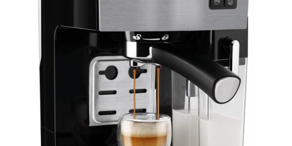 Espresso Sencor SES 4050SS strieborn… 20 barů, topný systéme Thermoblock, odnímatelná 1,4 l nádržka na vodu, příkon 1 450 W.