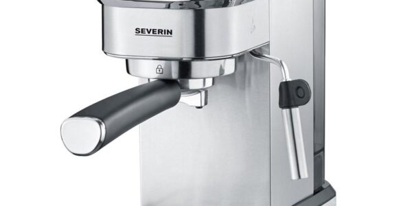 Espresso Severin KA 5994 strieborn… Pákové espresso s tlakem 15 bar a kapacitou na 2 šálky, nahřátí jen 40 vteřin.