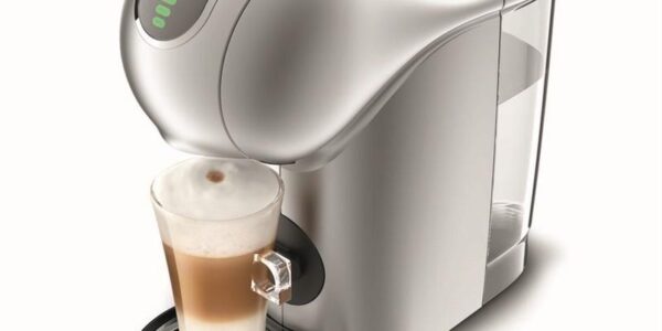 Espresso Krups NescafÉ Dolce Gusto Genio S Touch KP440E31 strieborn… Kompatibilní s kapslemi NESCAFÉ Dolce Gusto, moderní design, kompaktní rozměry.