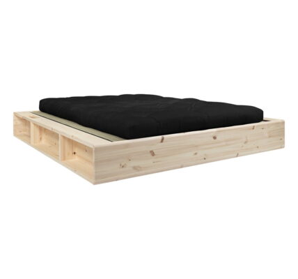 Dvojlôžková posteľ z masívneho dreva s čiernym futónom Comfort a tatami Karup Design, 160 x 200 cm
