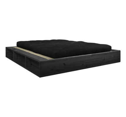 Čierna dvojlôžková posteľ z masívneho dreva s čiernym futonom Comfort a tatami Karup Design, 180 x 200 cm