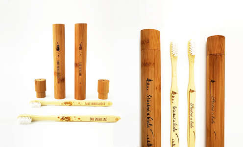 Vianočný set extra jemných bambusových zubných kefiek s tubou a originálnym venovaním