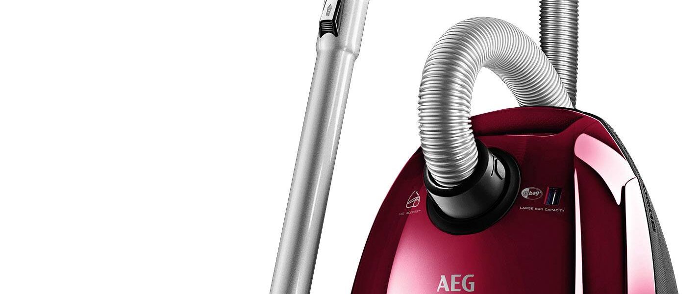 Vysávač AEG VX6 PowerForce, 700 W, Raspberry