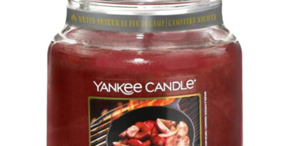 Yankee Candle vonná sviečka Crisp Campfire Apples Classic stredná
