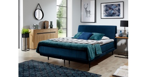 Čalúnená posteľ Scarlett 180×200, tmavo modrá, vr. matraca