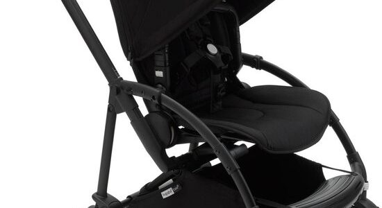 BUGABOO Bee6 športový kočík complete Black/Black-Black