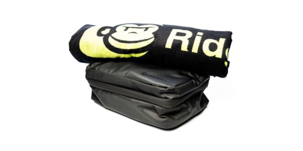Ridgemonkey taška rozkladacia kozmetická caddy lx a veľký bavlnený uterák